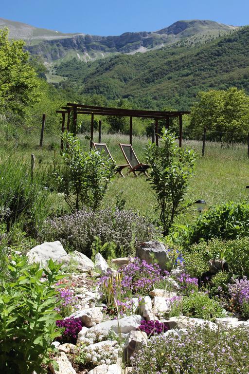 B&B Cascina Dell'Orso Castelsantangelo sul Nera Extérieur photo